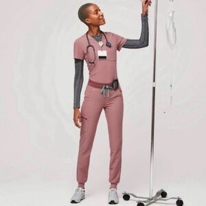 Figs Mauve Scrub joggers Pants & Top